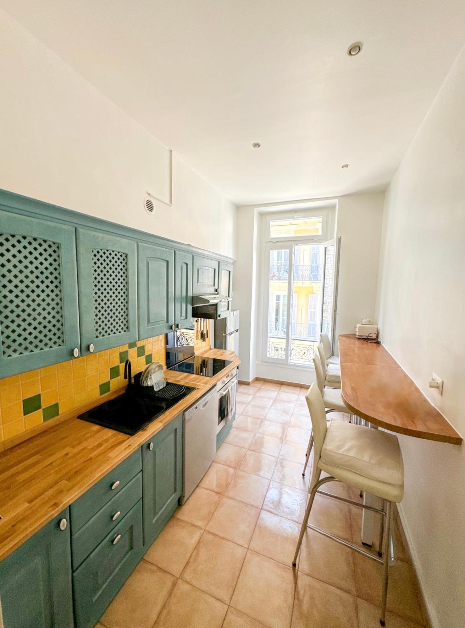 Apartamento L'echappee De Riviera I Centre-ville I Climatise I Proche Gare Et I Ideal Couple Et Famille *