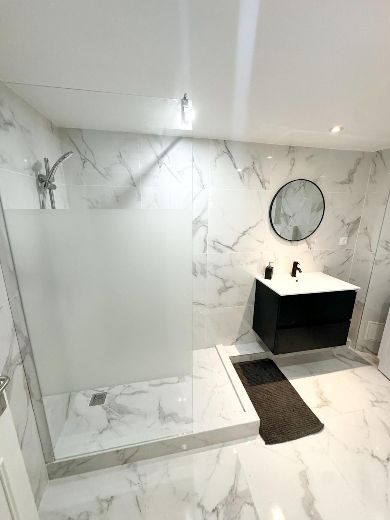 L'echappee De Riviera I Centre-ville I Climatise I Proche Gare Et I Ideal Couple Et Famille Apartamento