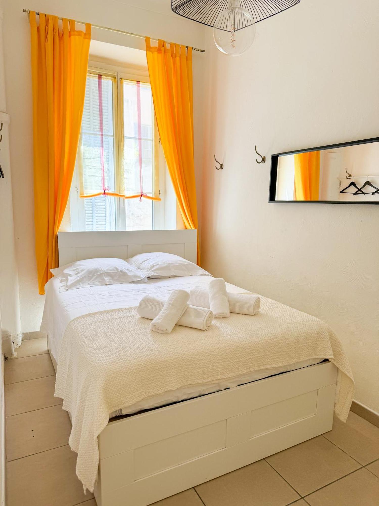 Apartamento L'echappee De Riviera I Centre-ville I Climatise I Proche Gare Et I Ideal Couple Et Famille *